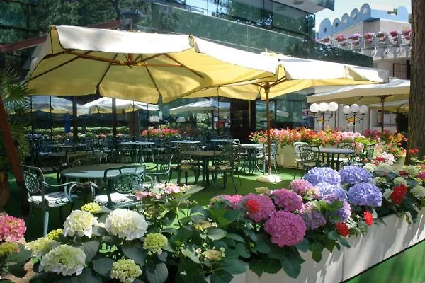 Hotel Nadir Морской Милан